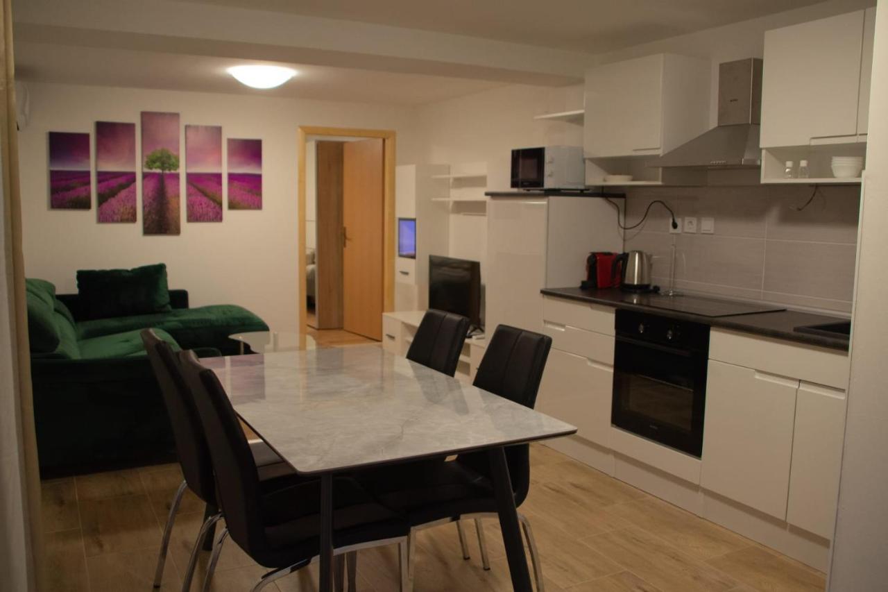 Cosy Charming Apartment Near The Palace Split Exterior photo