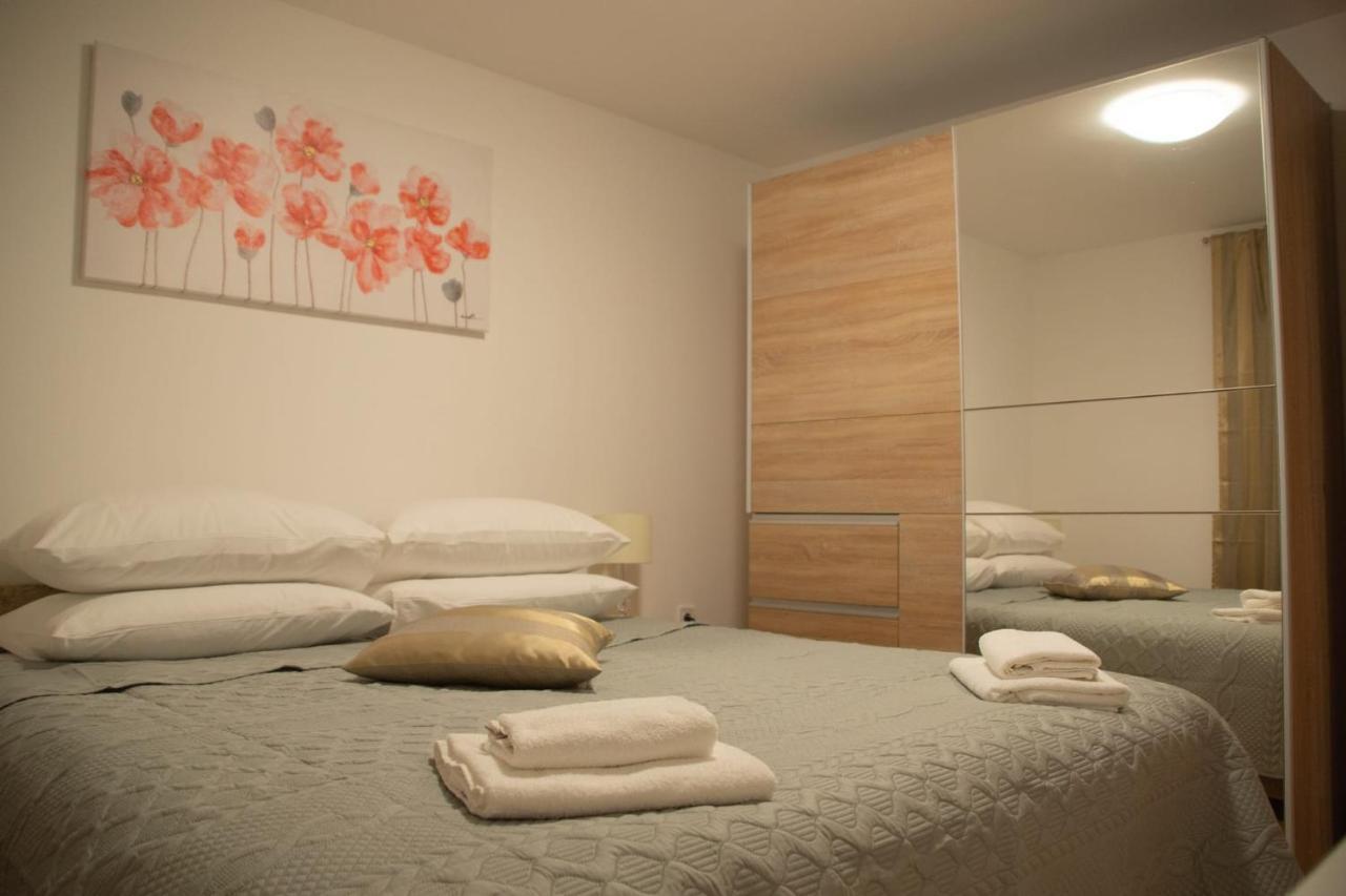 Cosy Charming Apartment Near The Palace Split Exterior photo